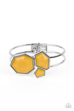 Load image into Gallery viewer, Paparazzi Tourist TRAPEZOID Yellow Bracelet