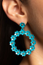 Load image into Gallery viewer, Paparazzi Daisy Meadows Blue Earrings