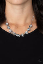 Load image into Gallery viewer, Paparazzi Petunia Palace Blue Necklace