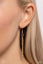 Load image into Gallery viewer, Paparazzi Accessories - Glimmer of ROPE - Gold
