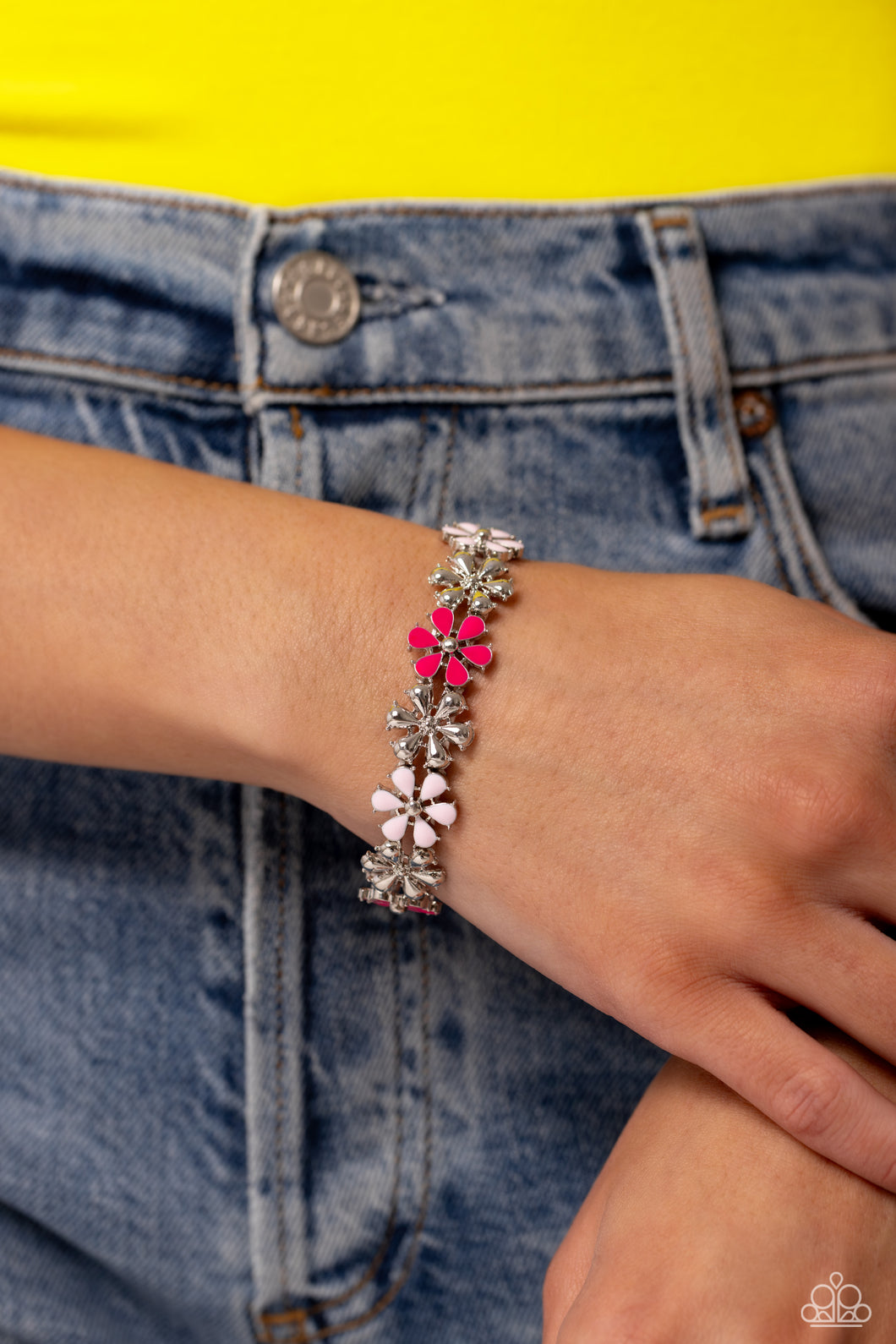 Paparazzi Accessories - Floral Fair Pink Bracelet