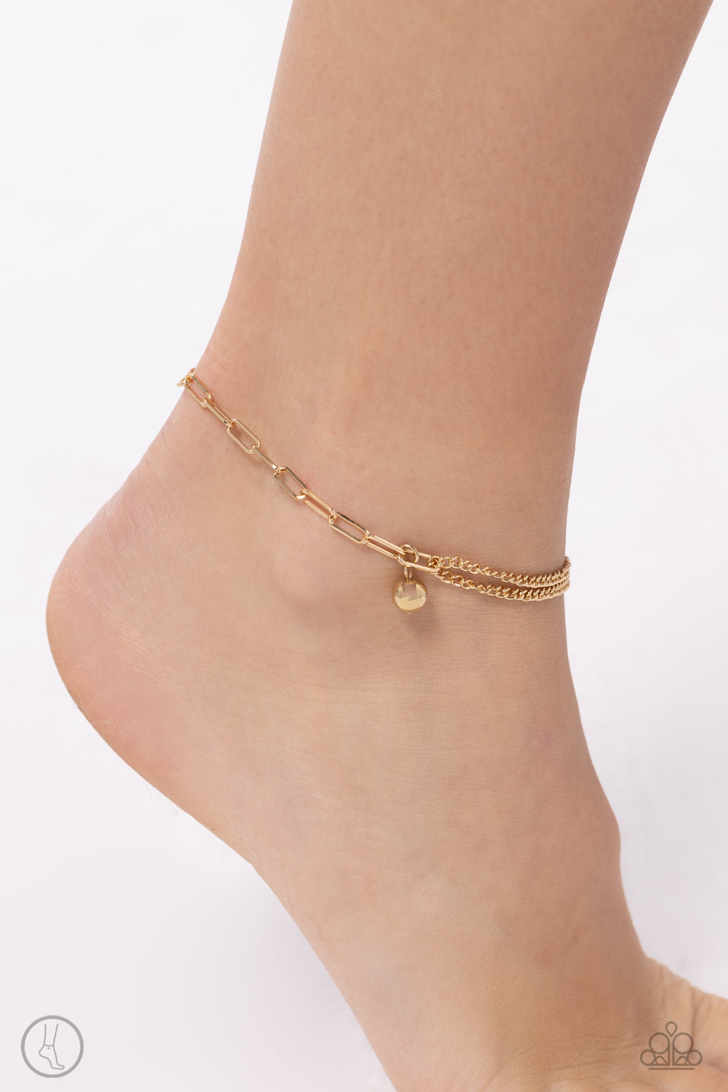 Paparazzi Accessories - Solo Sojourn - Gold Anklet