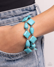 Load image into Gallery viewer, Paparazzi Accessories - EARTHY Riser - Blue Bracelets
