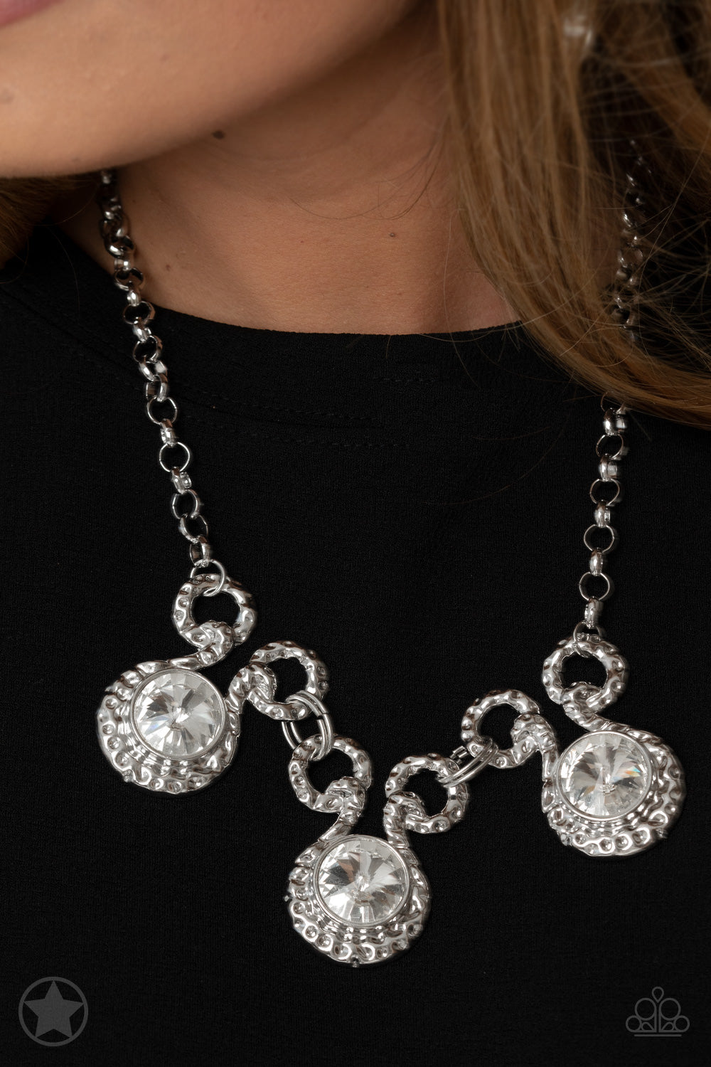 Paparazzi Hypnotized Silver Blockbuster Necklace