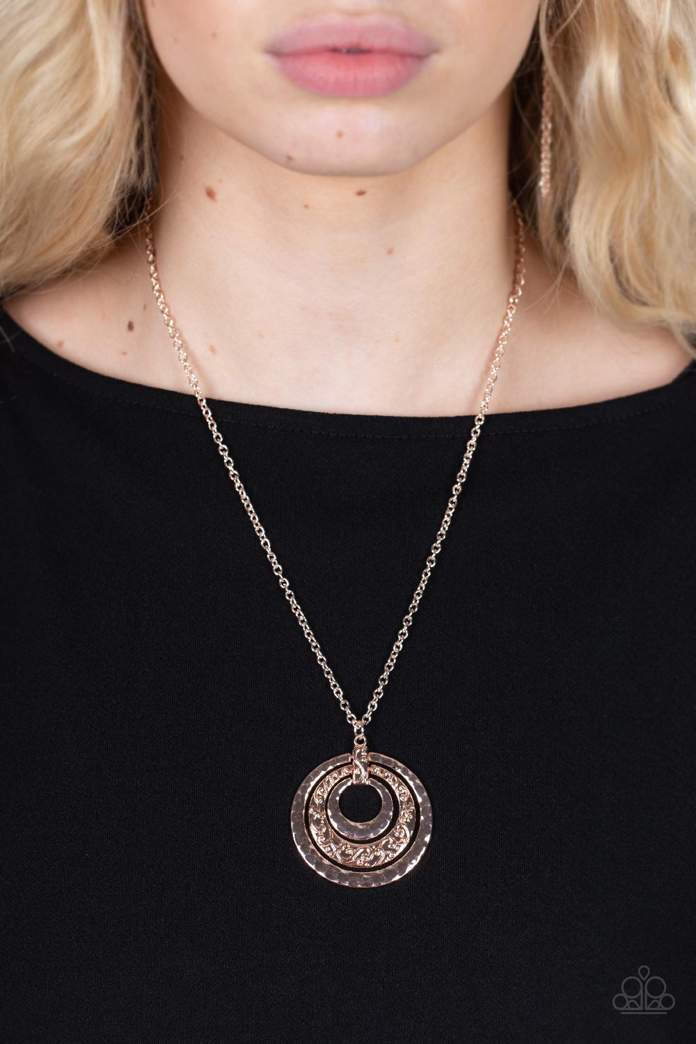 Paparazzi Totally Tulum Rose Gold Necklace