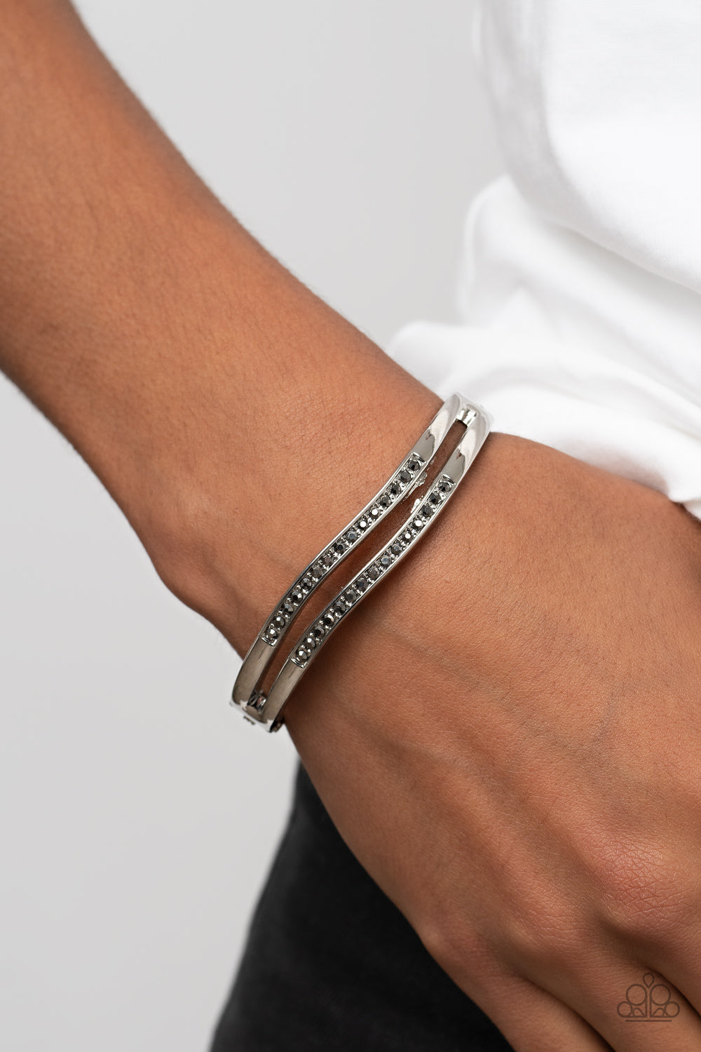 Paparazzi Gen Z Glamour Silver Bracelet