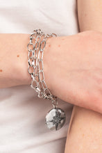 Load image into Gallery viewer, Paparazzi True North Twinkle Silver Bracelet
