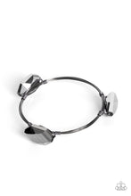 Load image into Gallery viewer, Paparazzi Galactic Getaway Black Bracelet
