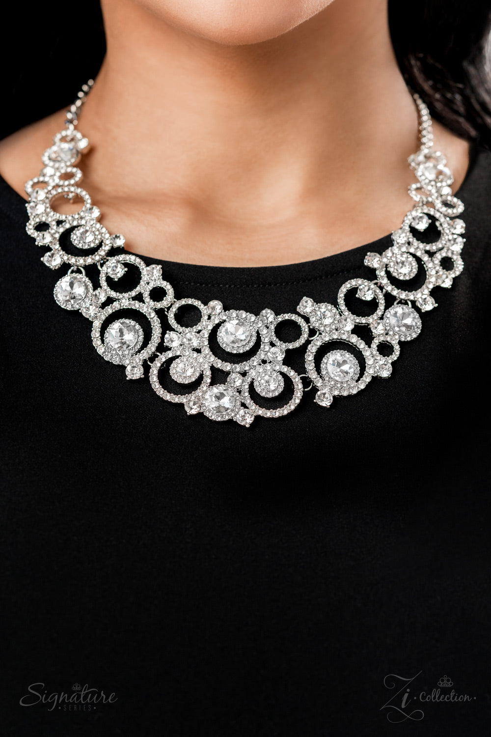 Paparazzi The Jennifer - 2022 Zi Paparazzi Collection Necklace