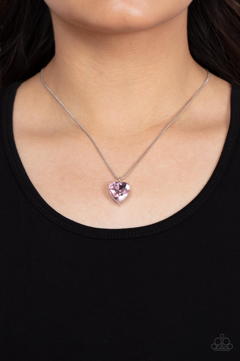 Paparazzi Smitten with Style Pink Heart Necklace