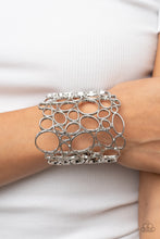 Load image into Gallery viewer, Paparazzi All Turned Around Silver Cuff
