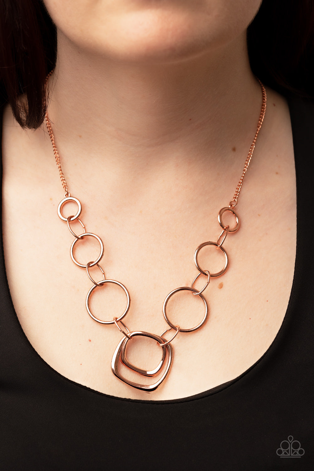 Paparazzi Linked Up Luminosity Copper Necklace