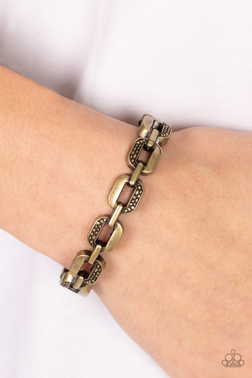 Paparazzi Powerhouse Plunder Brass Bracelet