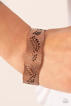 Load image into Gallery viewer, Paparazzi Savanna Oasis Copper Cuff Bracelet
