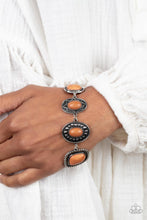 Load image into Gallery viewer, Paparazzi Taos Trendsetter Brown Bracelet
